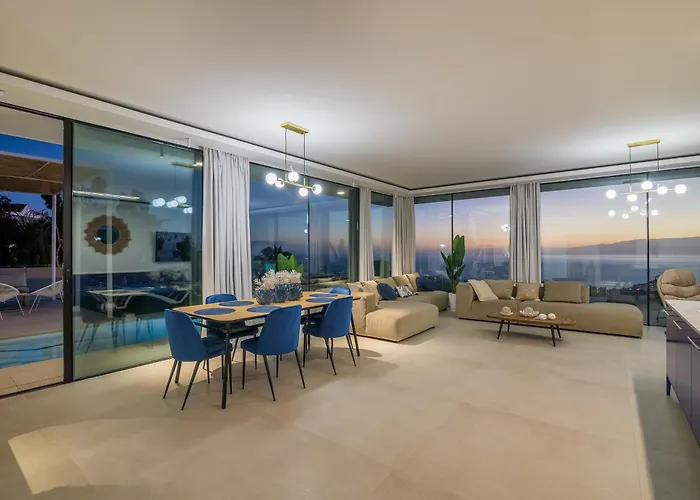 Lux New C With Priv Heated Pool, Ocean View 빌라 아데제