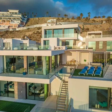 New C With Priv Heated Pool, Ocean View The View Tenerife Villa *