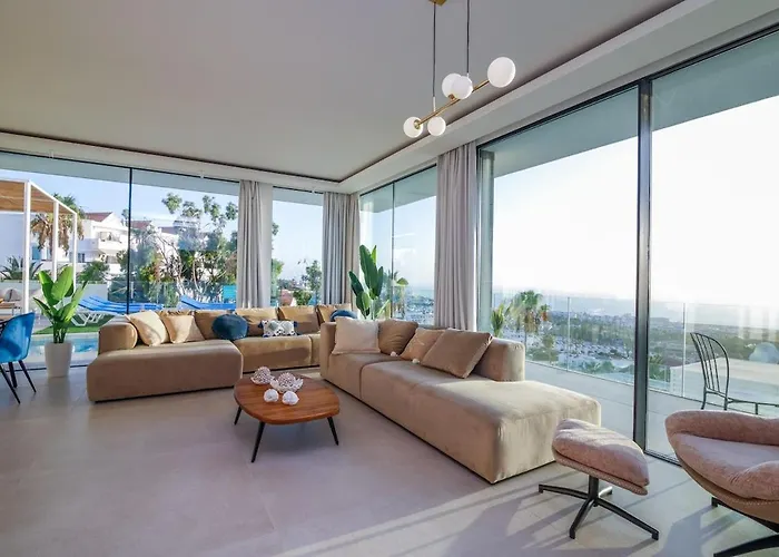 Willa Lux New C With Priv Heated Pool, Ocean View Costa Adeje (Tenerife)