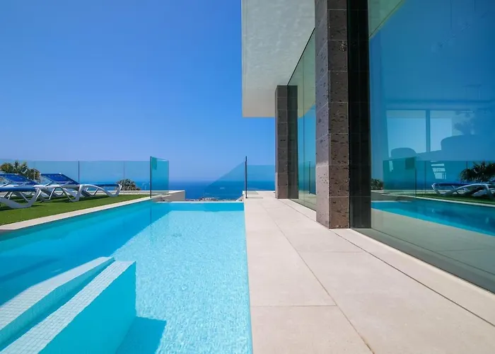 Lux New C With Priv Heated Pool, Ocean View Willa