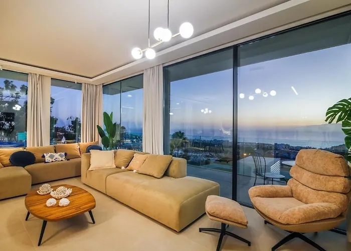 Willa Lux New C With Priv Heated Pool, Ocean View