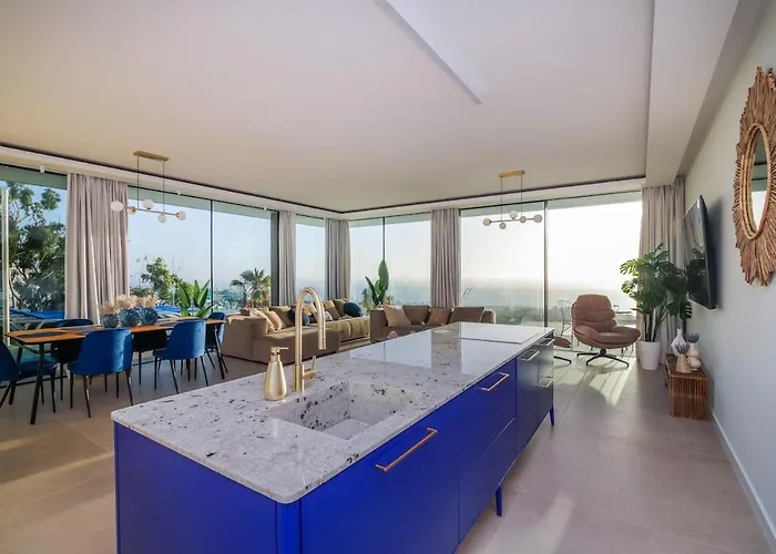 Lux New C With Priv Heated Pool, Ocean View Costa Adeje (Tenerife)