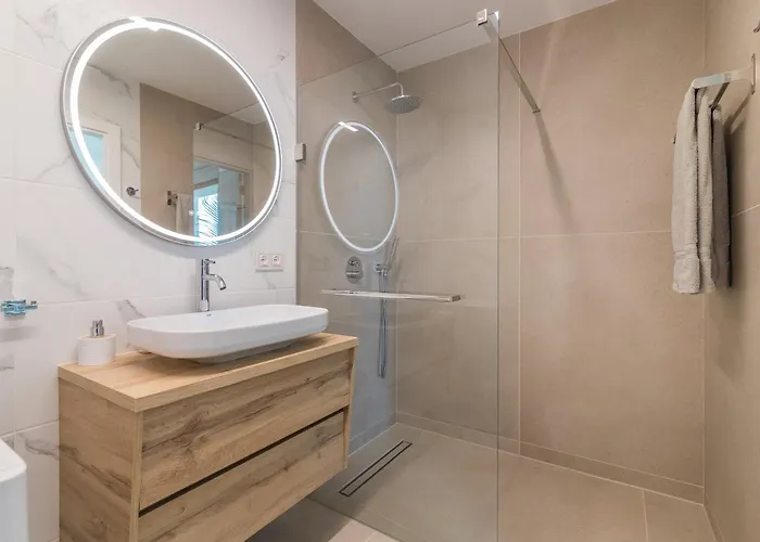 Villa Lux New C With Priv Heated Pool, Ocean View